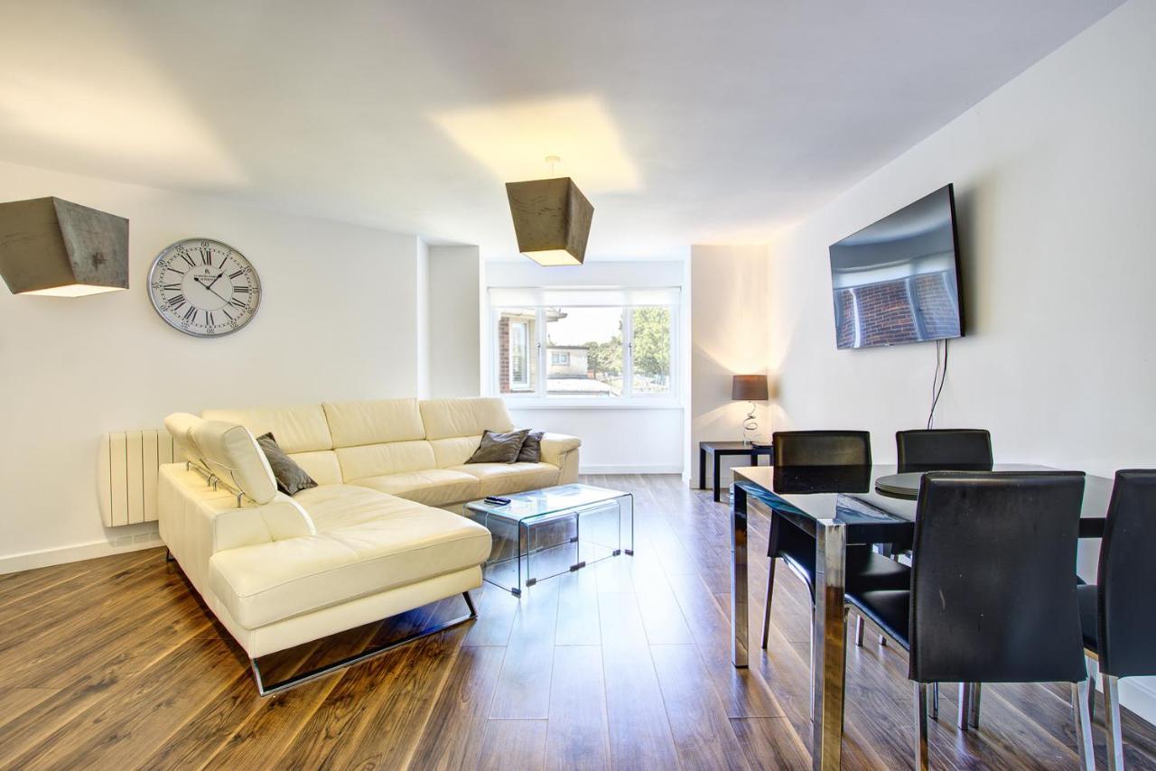 Sunderland Short Stays 2 Bedroom Apartment Free Parking Fulwell Sr6 Ngoại thất bức ảnh
