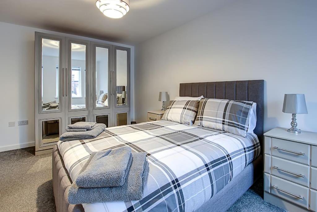 Sunderland Short Stays 2 Bedroom Apartment Free Parking Fulwell Sr6 Ngoại thất bức ảnh